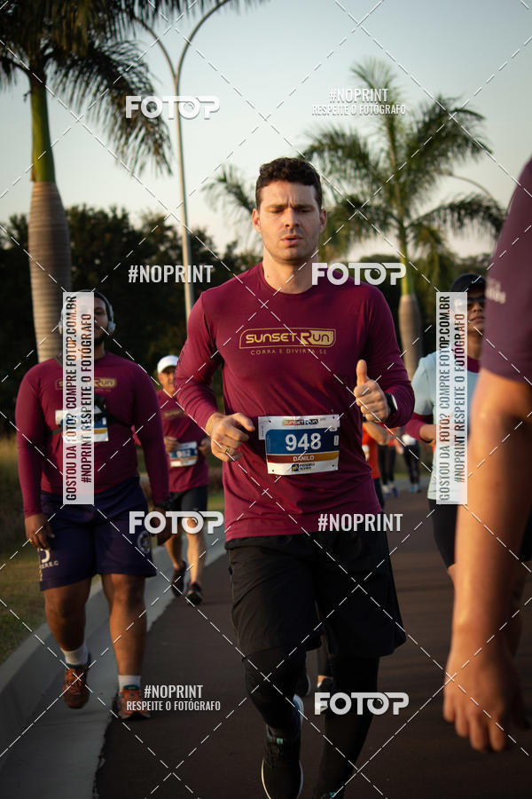 Buy your photos of the eventSunset Run 2019 on Fotop