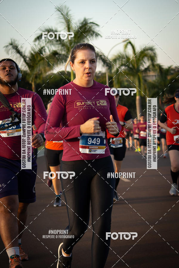 Buy your photos of the eventSunset Run 2019 on Fotop