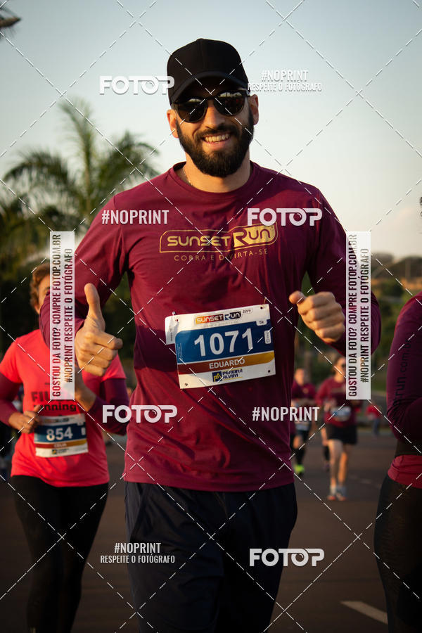 Buy your photos of the eventSunset Run 2019 on Fotop