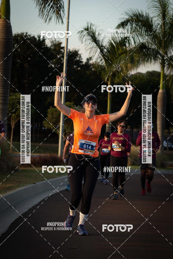 Buy your photos of the eventSunset Run 2019 on Fotop