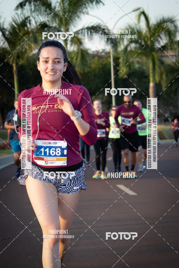 Buy your photos of the eventSunset Run 2019 on Fotop