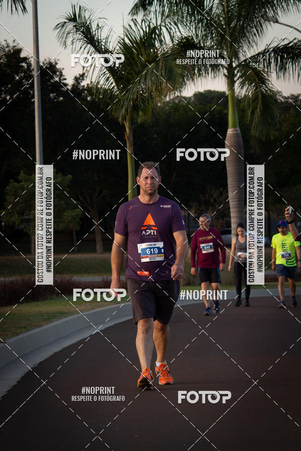 Buy your photos of the eventSunset Run 2019 on Fotop