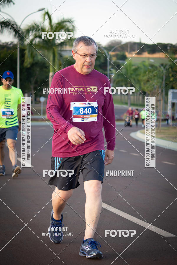 Buy your photos of the eventSunset Run 2019 on Fotop