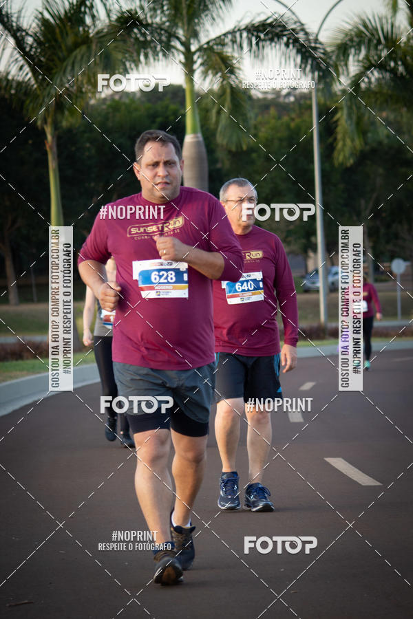 Buy your photos of the eventSunset Run 2019 on Fotop