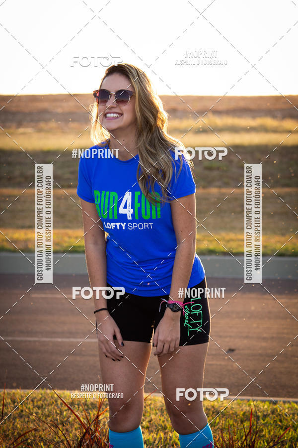 Buy your photos of the eventSunset Run 2019 on Fotop