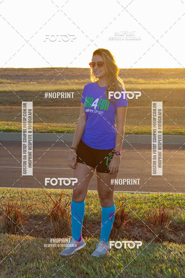 Buy your photos of the eventSunset Run 2019 on Fotop