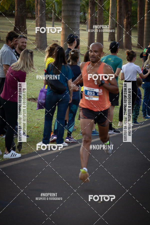 Buy your photos of the eventSunset Run 2019 on Fotop