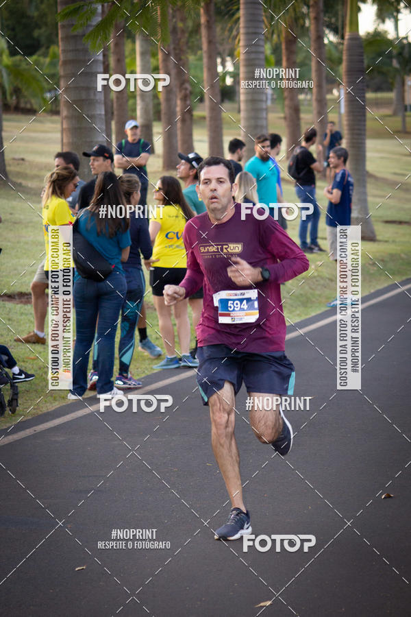 Buy your photos of the eventSunset Run 2019 on Fotop