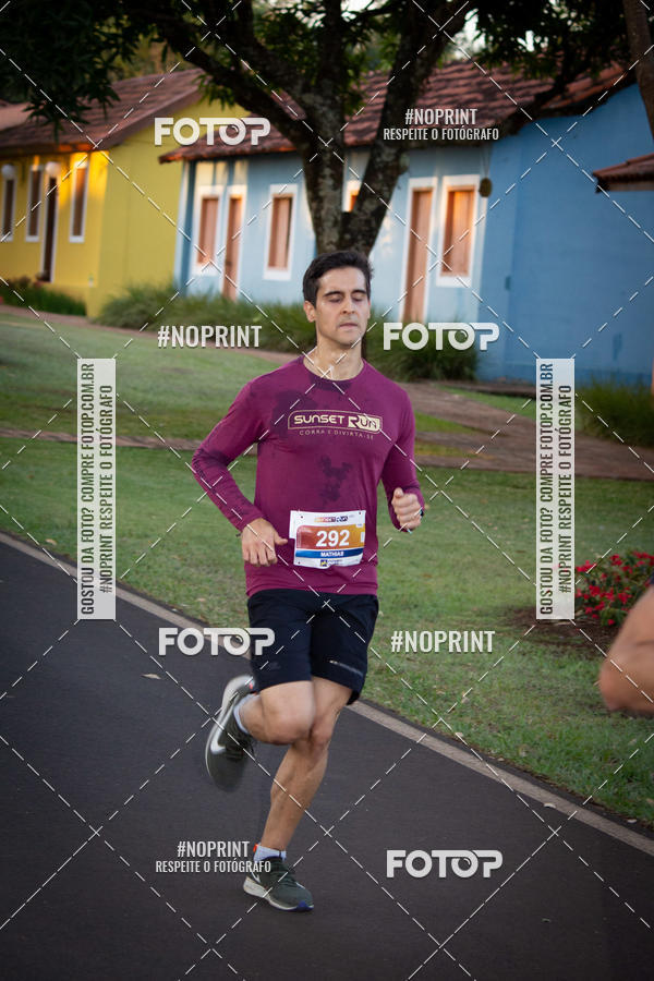 Buy your photos of the eventSunset Run 2019 on Fotop