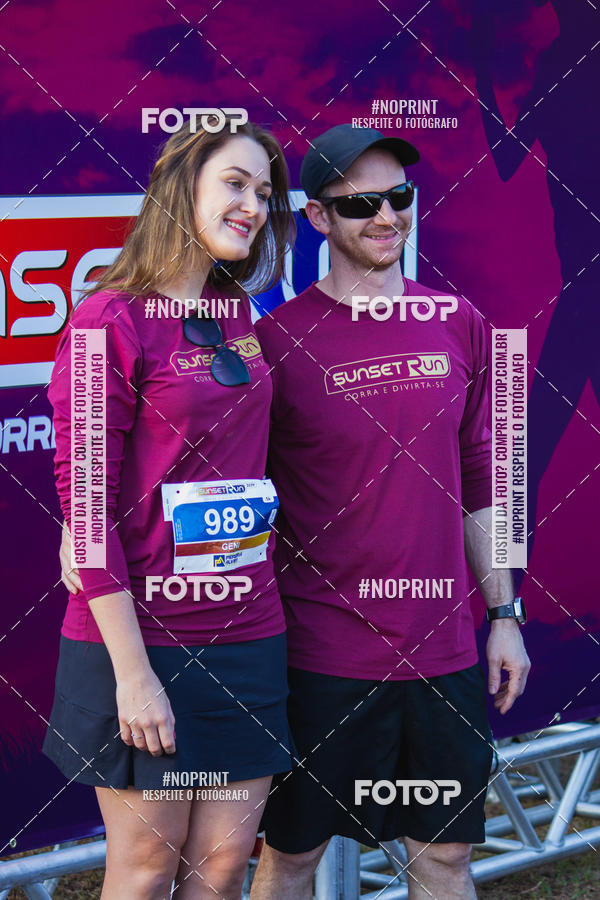 Compre as suas fotos do eventoSunset Run 2019 no Fotop