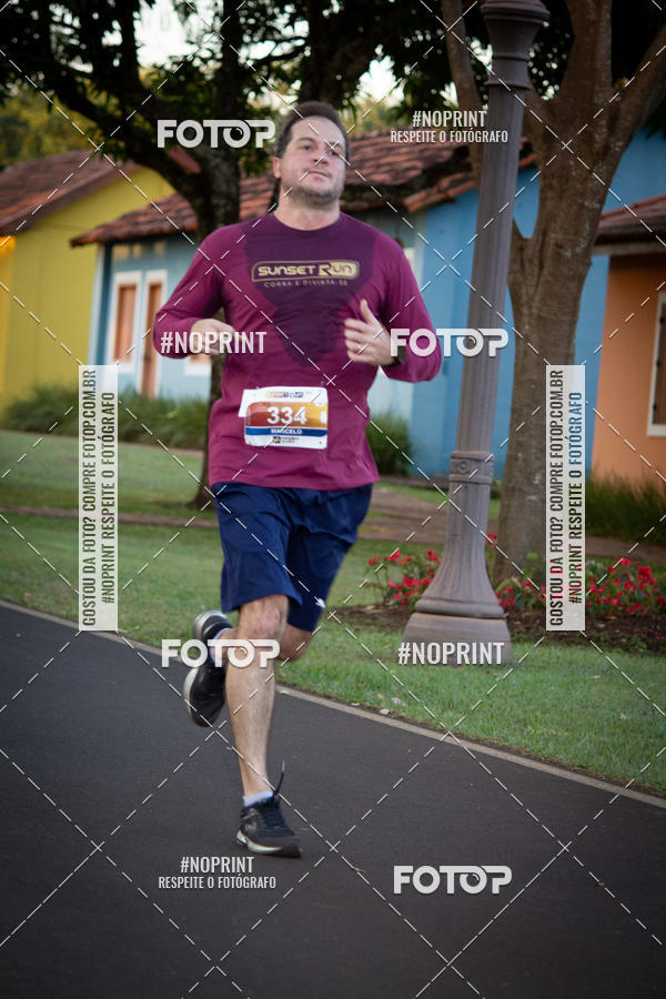 Buy your photos of the eventSunset Run 2019 on Fotop