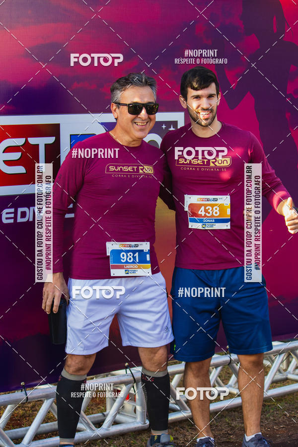Compre as suas fotos do eventoSunset Run 2019 no Fotop