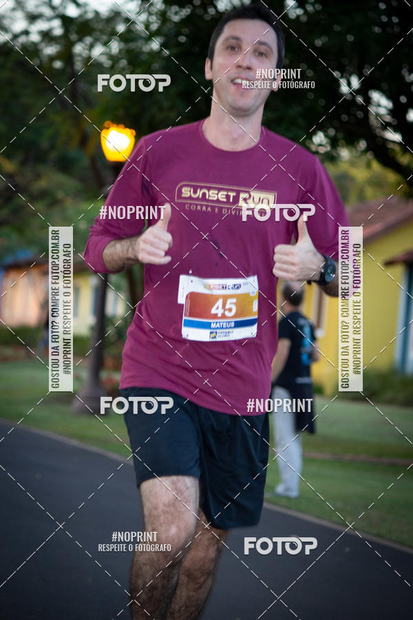 Buy your photos of the eventSunset Run 2019 on Fotop