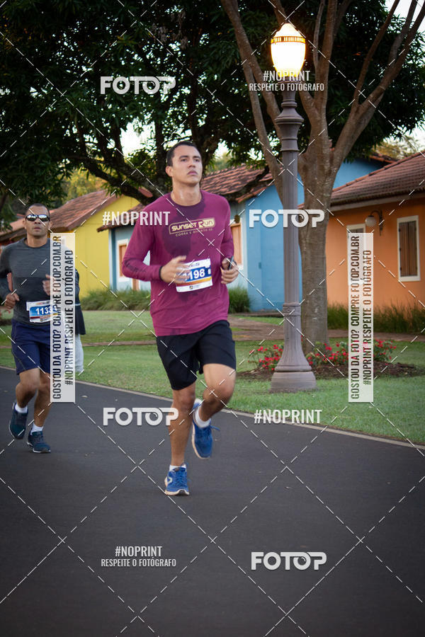 Buy your photos of the eventSunset Run 2019 on Fotop