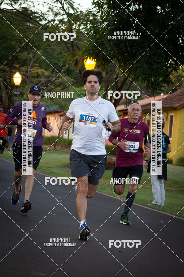 Buy your photos of the eventSunset Run 2019 on Fotop