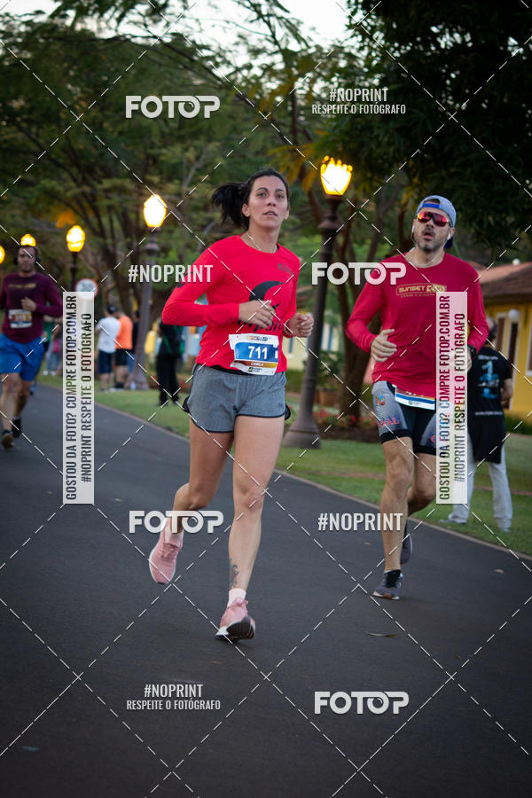 Buy your photos of the eventSunset Run 2019 on Fotop
