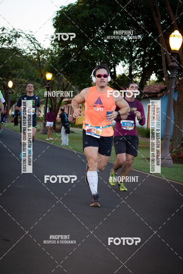 Buy your photos of the eventSunset Run 2019 on Fotop