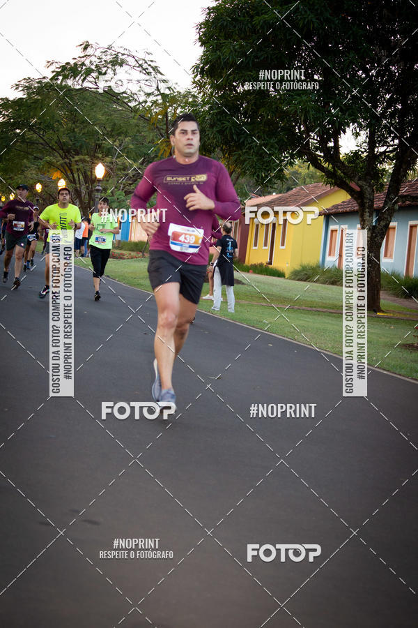 Buy your photos of the eventSunset Run 2019 on Fotop