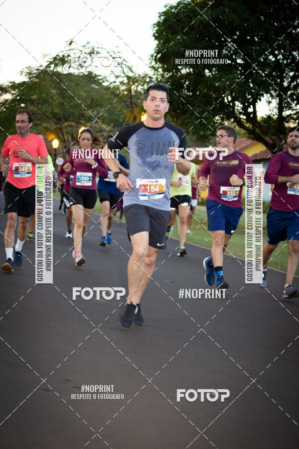 Buy your photos of the eventSunset Run 2019 on Fotop