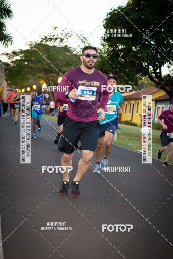 Buy your photos of the eventSunset Run 2019 on Fotop