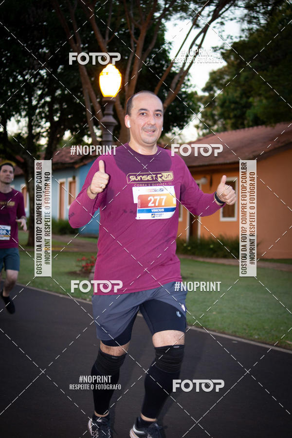 Buy your photos of the eventSunset Run 2019 on Fotop