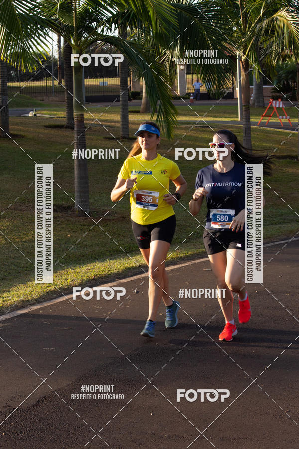 Compre as suas fotos do eventoSunset Run 2019 no Fotop