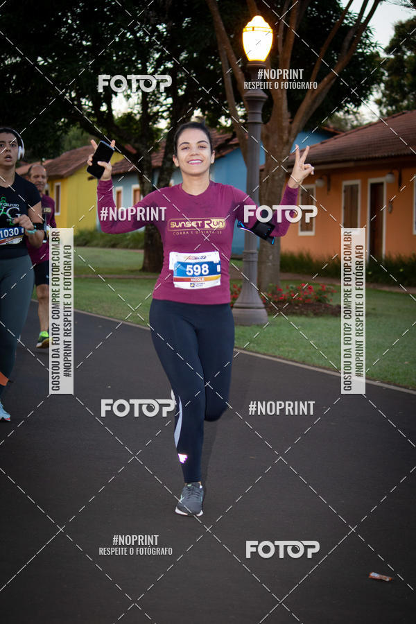Buy your photos of the eventSunset Run 2019 on Fotop