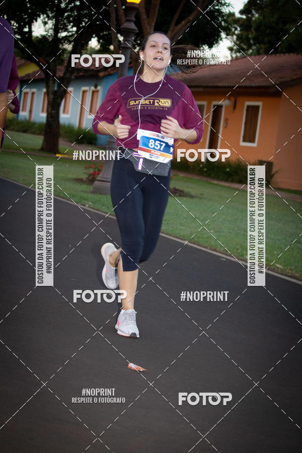 Buy your photos of the eventSunset Run 2019 on Fotop