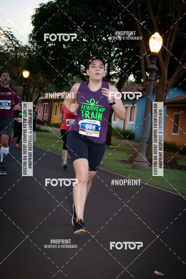Buy your photos of the eventSunset Run 2019 on Fotop