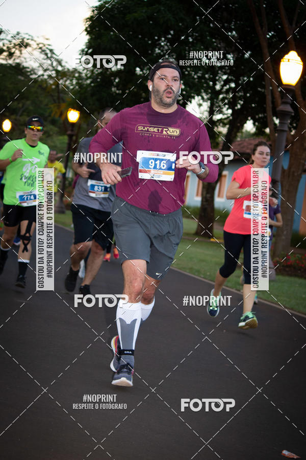 Buy your photos of the eventSunset Run 2019 on Fotop
