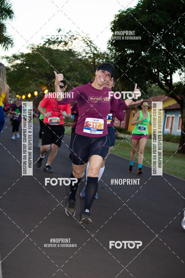 Buy your photos of the eventSunset Run 2019 on Fotop