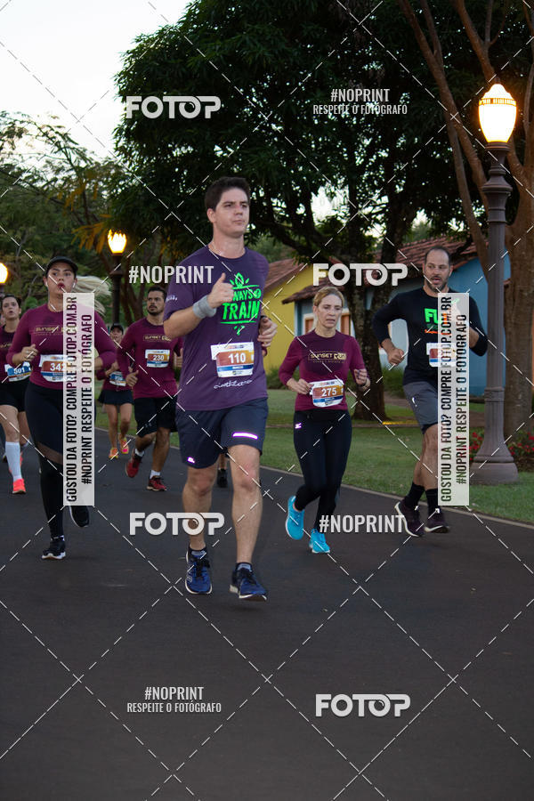 Buy your photos of the eventSunset Run 2019 on Fotop