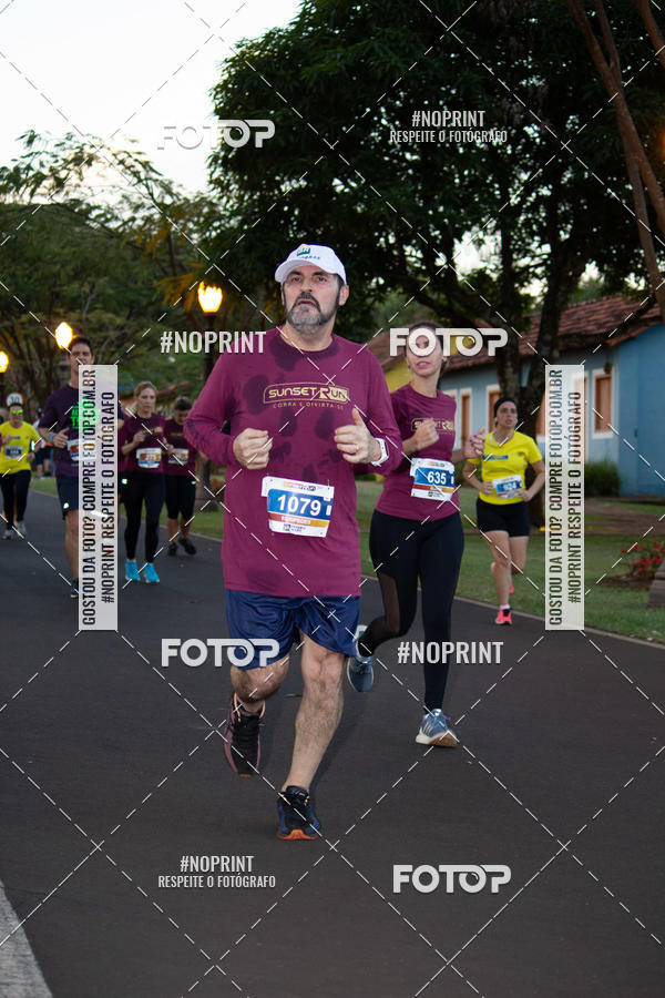 Buy your photos of the eventSunset Run 2019 on Fotop