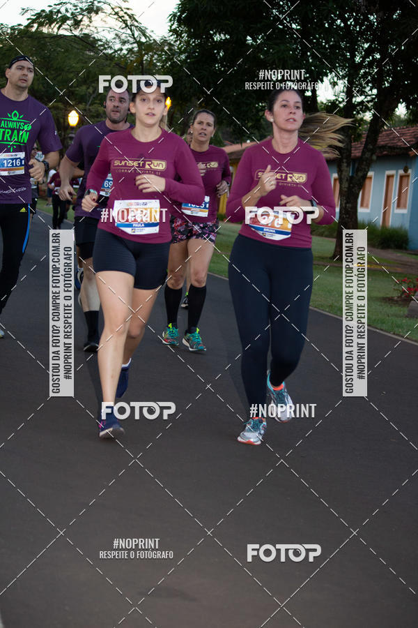 Buy your photos of the eventSunset Run 2019 on Fotop