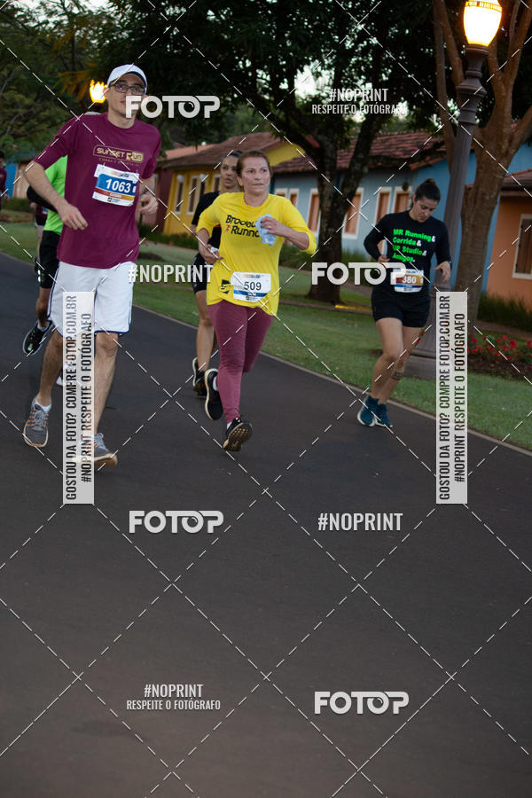 Buy your photos of the eventSunset Run 2019 on Fotop