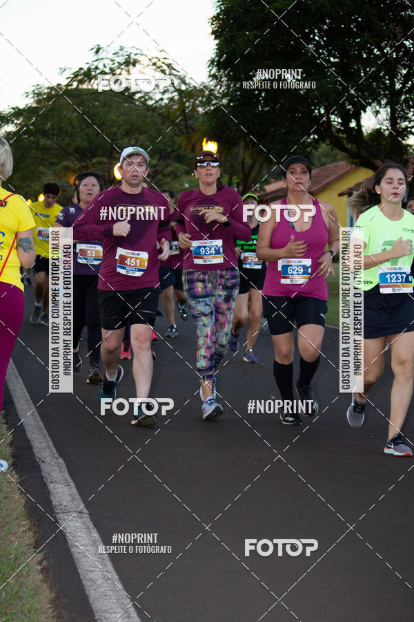 Buy your photos of the eventSunset Run 2019 on Fotop