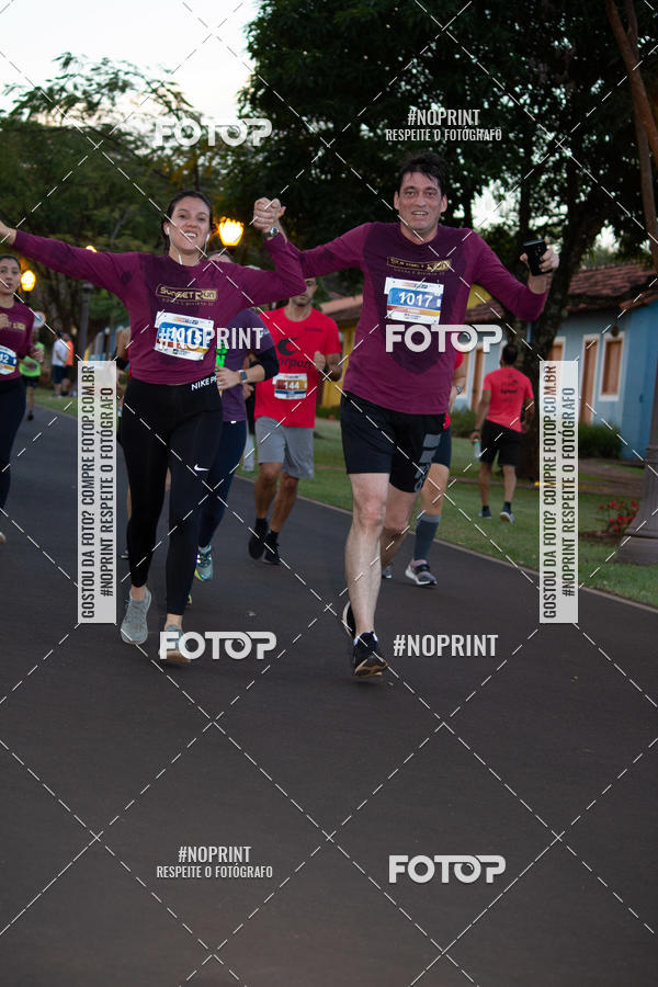 Buy your photos of the eventSunset Run 2019 on Fotop
