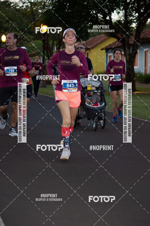 Buy your photos of the eventSunset Run 2019 on Fotop