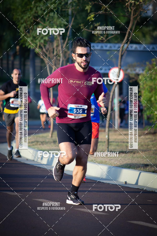 Buy your photos of the eventSunset Run 2019 on Fotop
