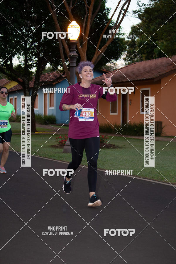 Buy your photos of the eventSunset Run 2019 on Fotop