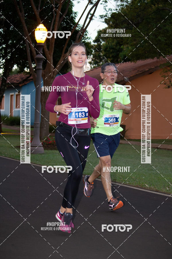 Buy your photos of the eventSunset Run 2019 on Fotop