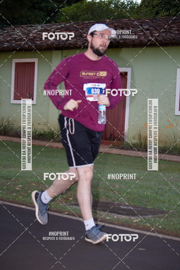 Buy your photos of the eventSunset Run 2019 on Fotop