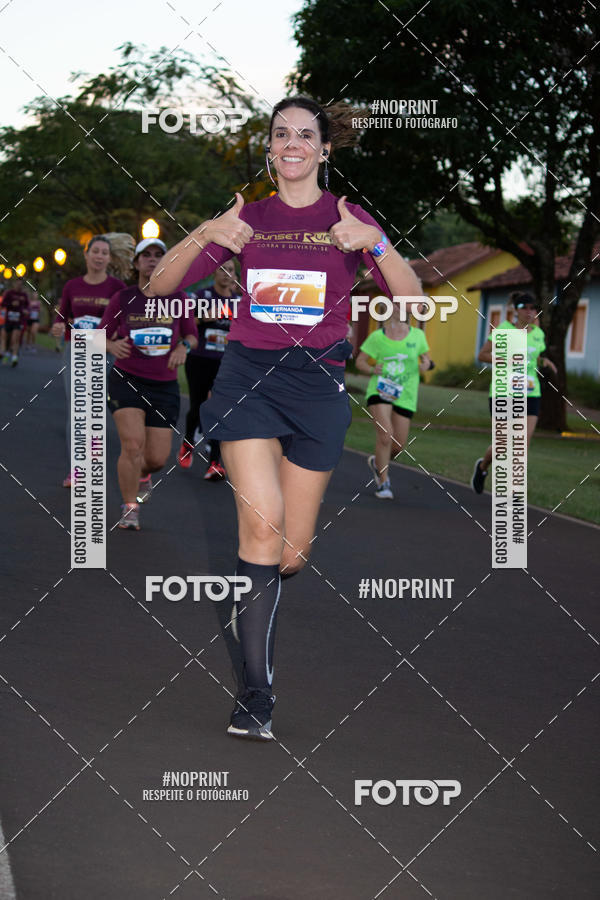 Buy your photos of the eventSunset Run 2019 on Fotop