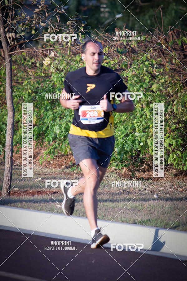 Buy your photos of the eventSunset Run 2019 on Fotop