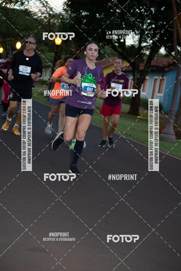 Buy your photos of the eventSunset Run 2019 on Fotop
