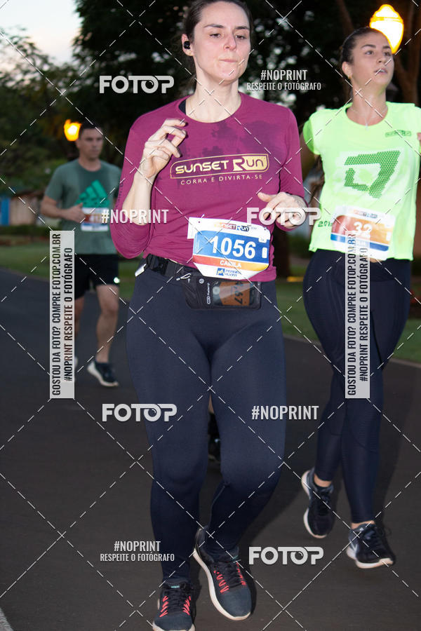 Buy your photos of the eventSunset Run 2019 on Fotop