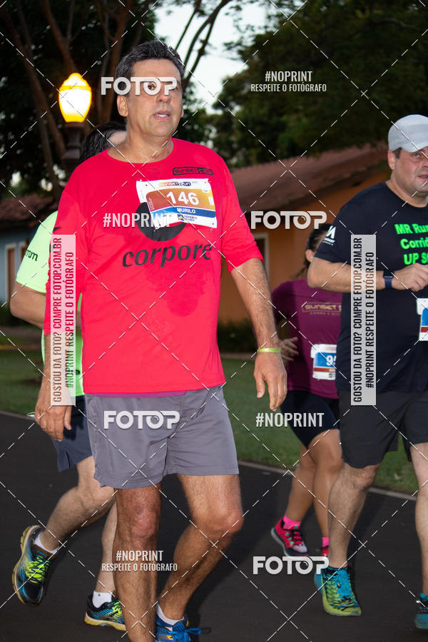 Buy your photos of the eventSunset Run 2019 on Fotop