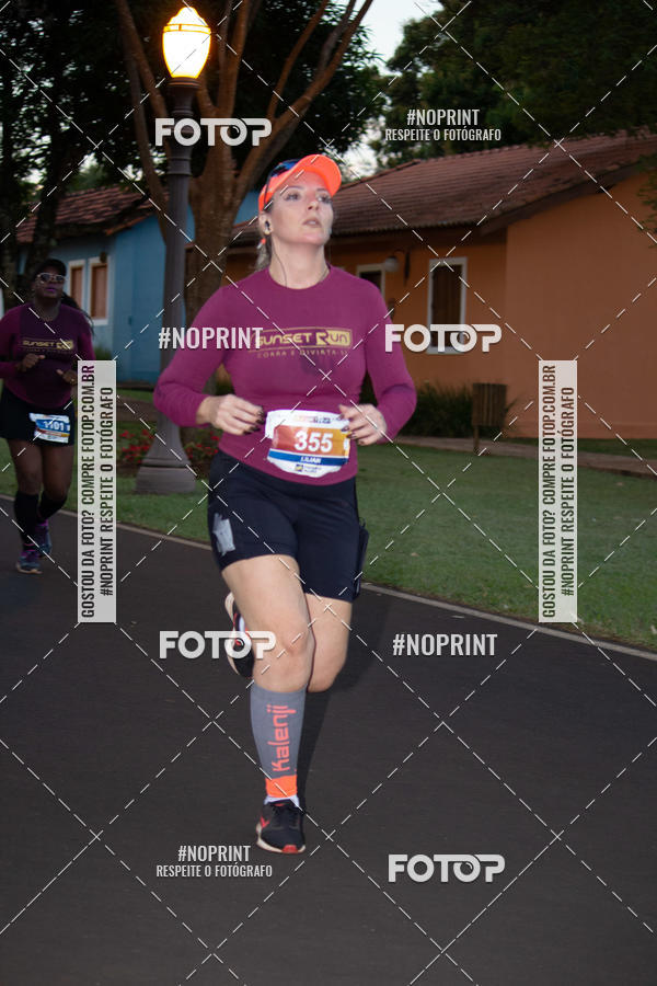 Buy your photos of the eventSunset Run 2019 on Fotop