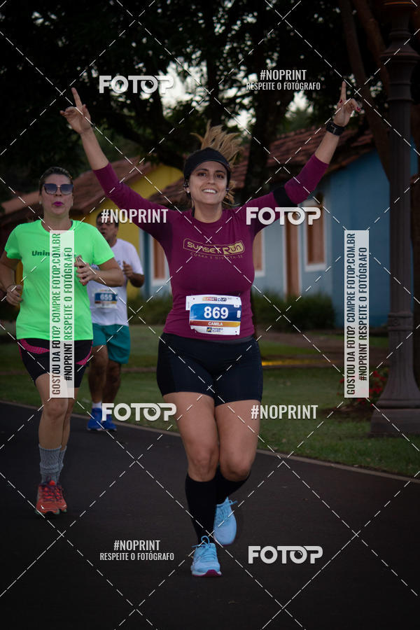 Buy your photos of the eventSunset Run 2019 on Fotop