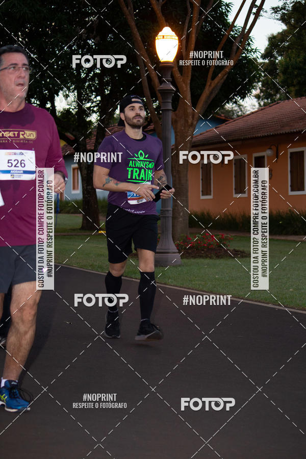 Buy your photos of the eventSunset Run 2019 on Fotop